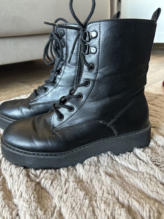 Botki trapery na platformie