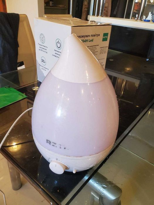Увлажнитель воздуха RZTK HM 3034Н LED (б/у в рабочем состоянии)