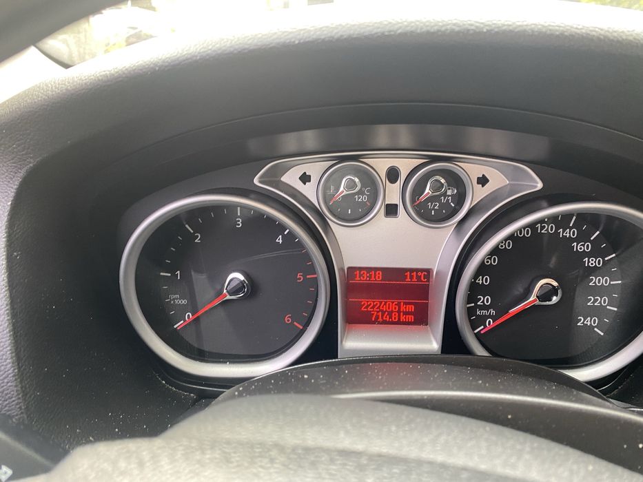 Автомобіль Ford focus 2010