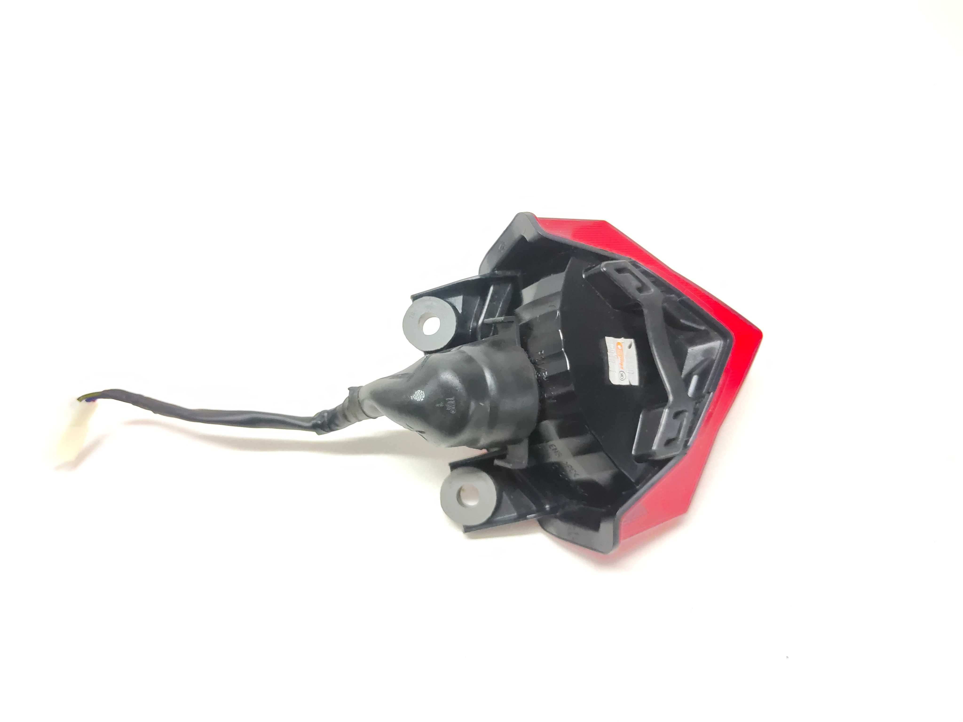 KAWASAKI Z125 / NINJA 125 Lampa Tylna Tył Światło Stopu