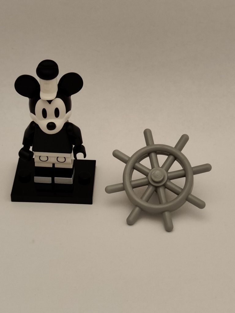 Minifigurka LEGO CMF Disney 2 Mickey