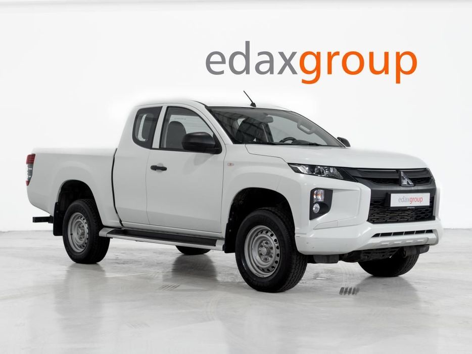 Mitsubishi L200 2.4 DI-D CLUB CAB INVITE 3L 4WD