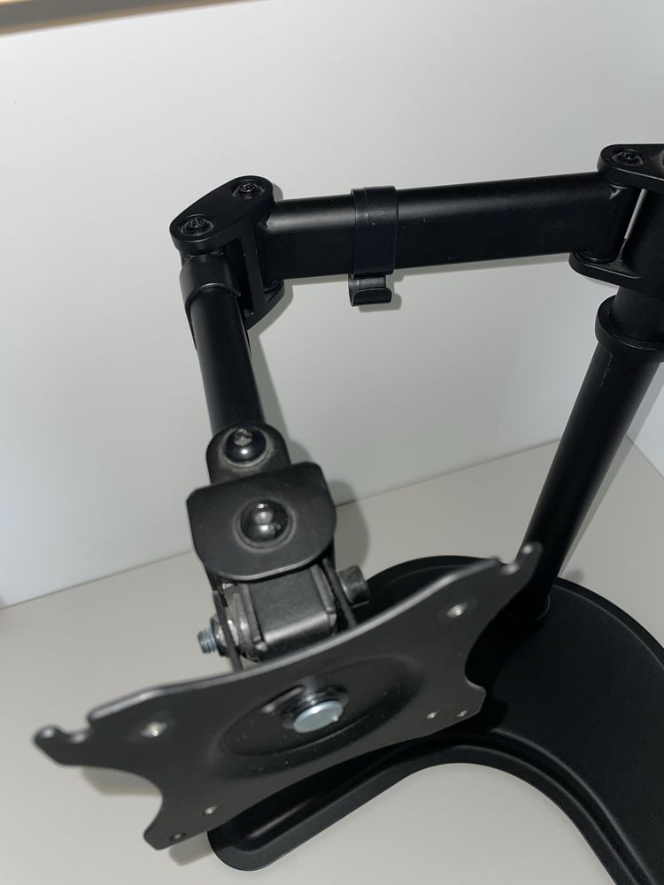 Suporte de monitor duplo