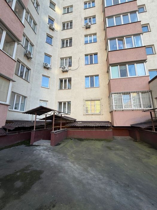 Продам нежитлове приміщення! Київська область! Софіївська Борщагівка!