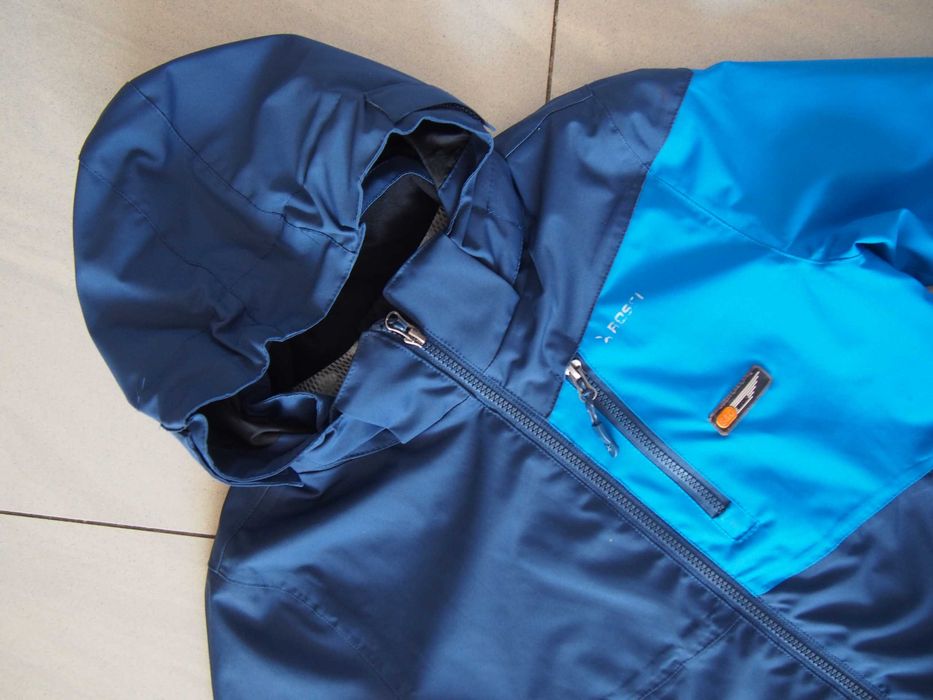 Kurtka zimowa narciarska 140/146 cm Rossi