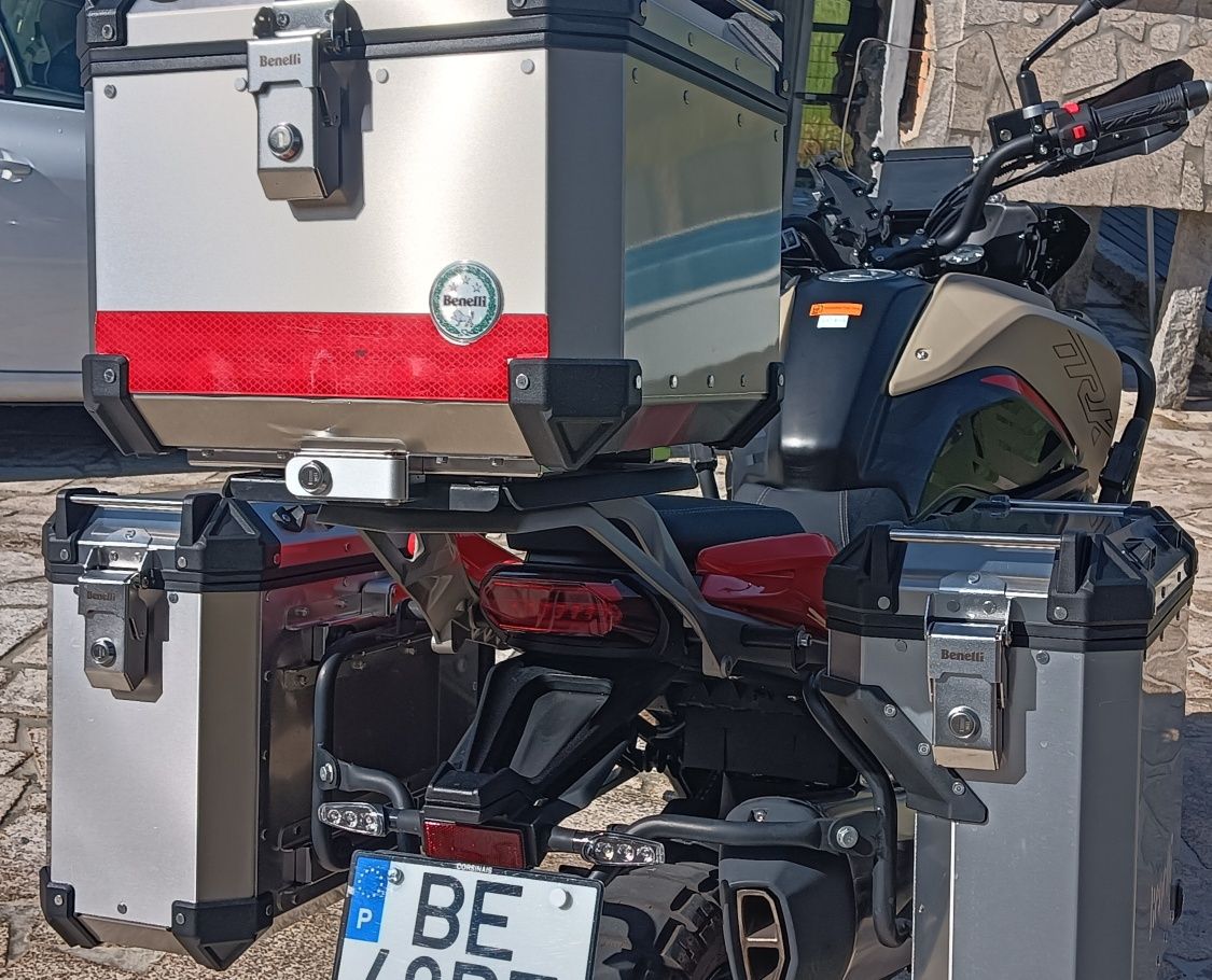 Benelli trk 702x