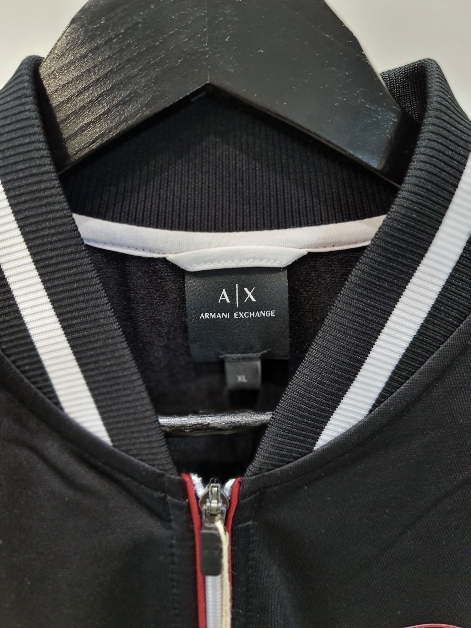 Спортивна куртка,спортивна кофта,реглан Armani Exchange original!!