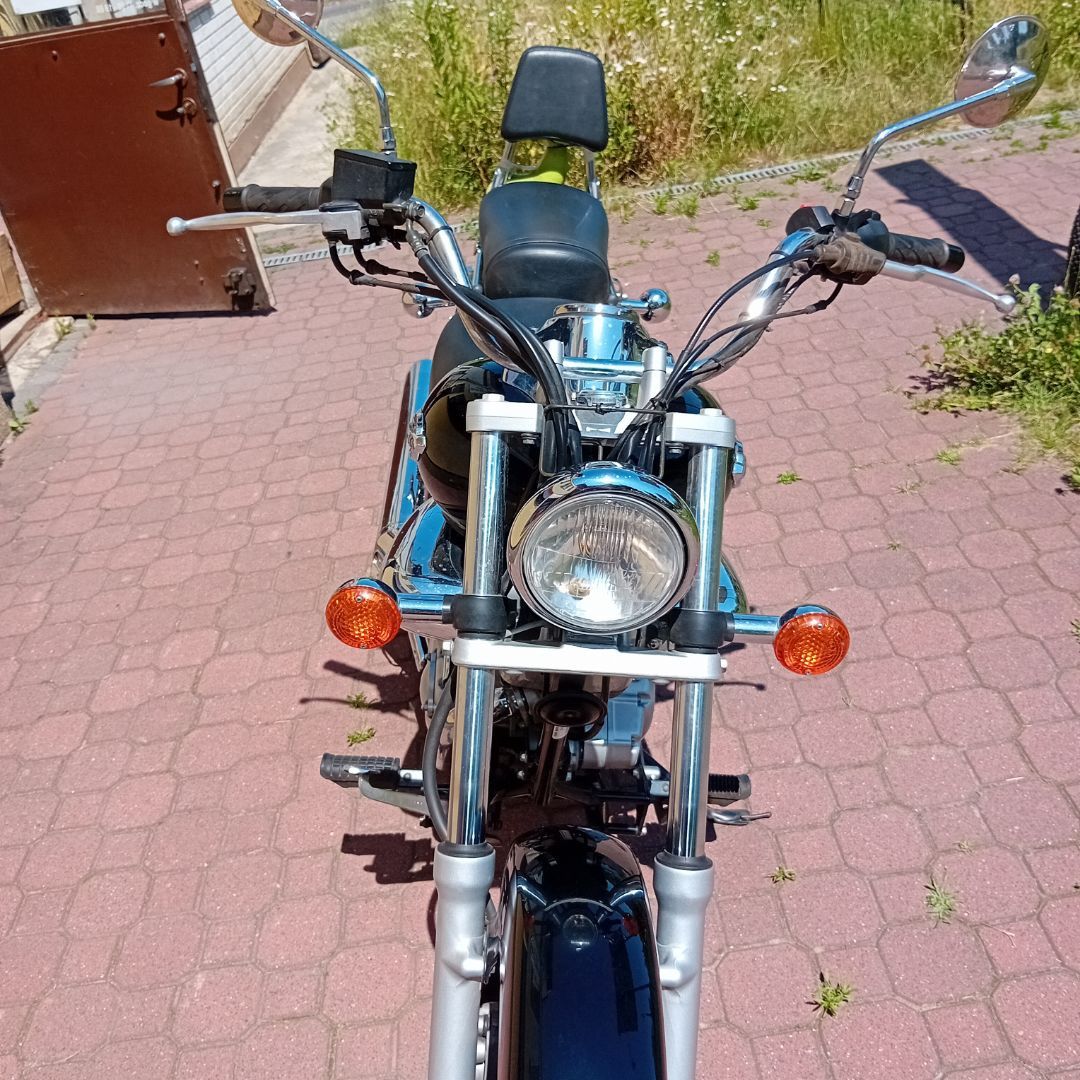 Suzuki VL INTRUDER 125