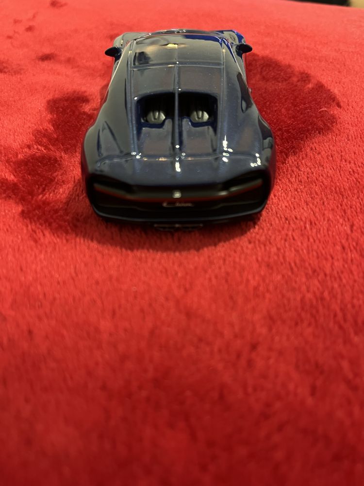 Bugatti chiron novo sem arranhões