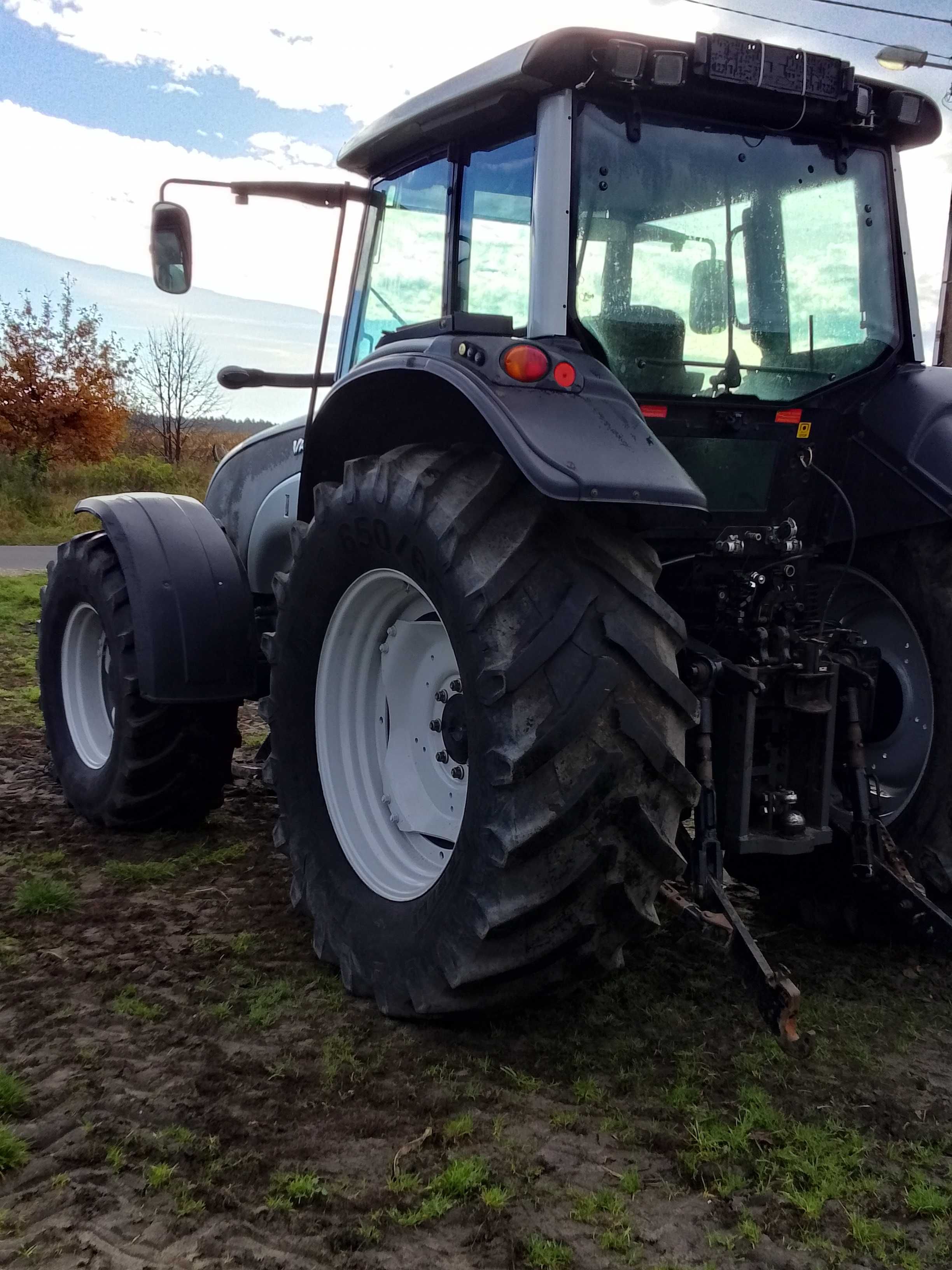 Valtra T 151 sprowadzona z Niemiec 167 koni