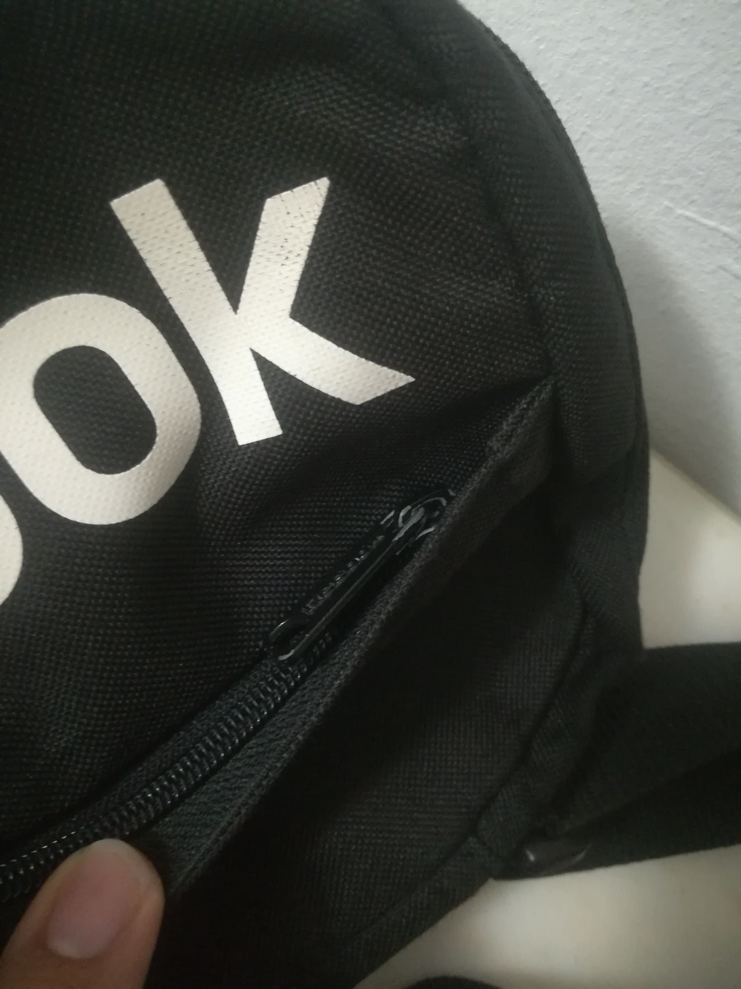 Bolsa tira colo Reebok