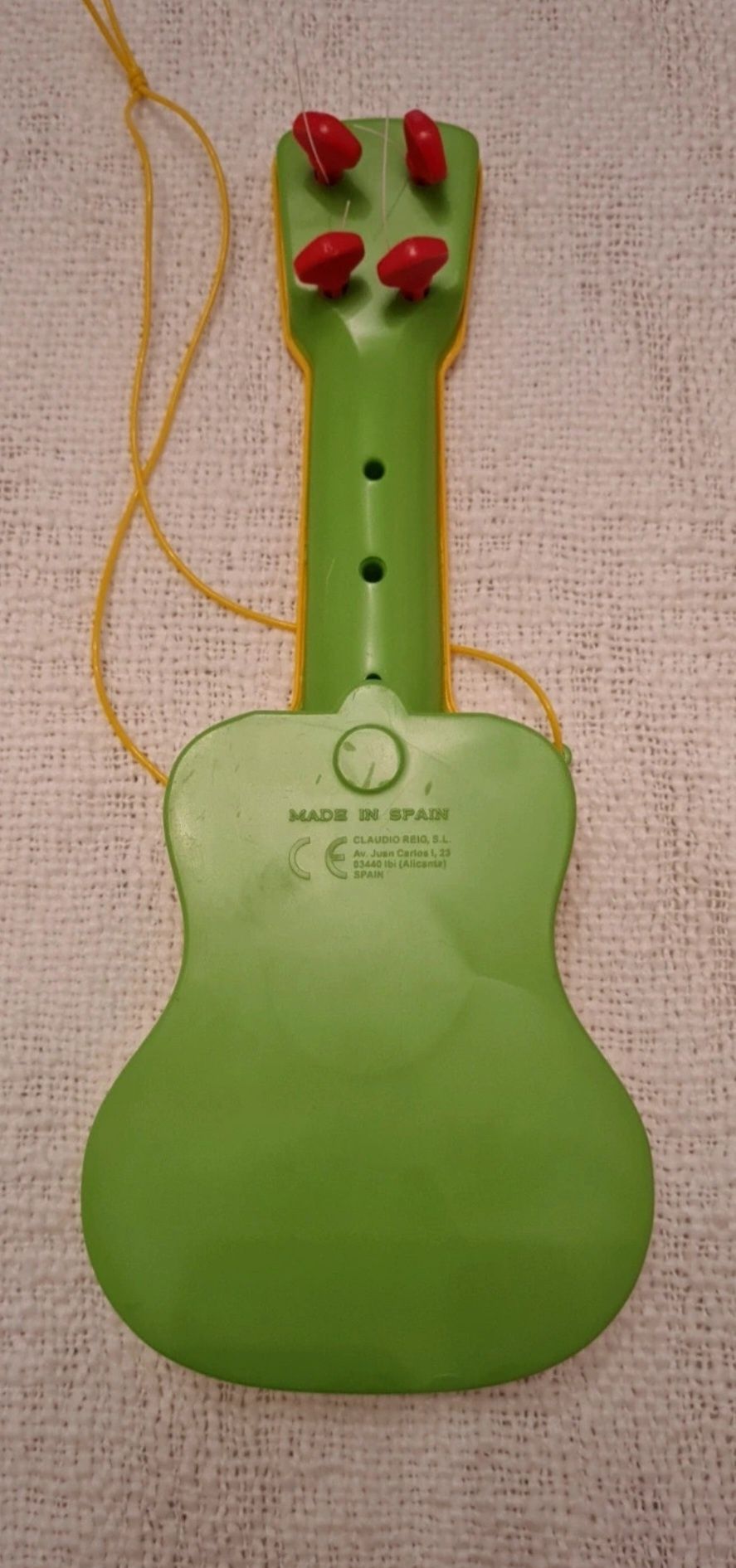 Guitarra Panda plástico
