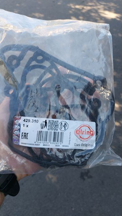 Прокладка клапанної кришки MB W212