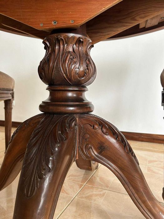 Mesa antiga Madeira Maçica