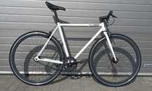 Polka Bikes-Pianista-ostre koło-single speed-54 cm rama-biały