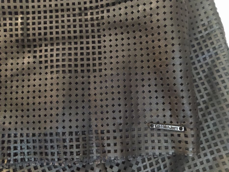 Sukienka skórzana.Calvin Klein