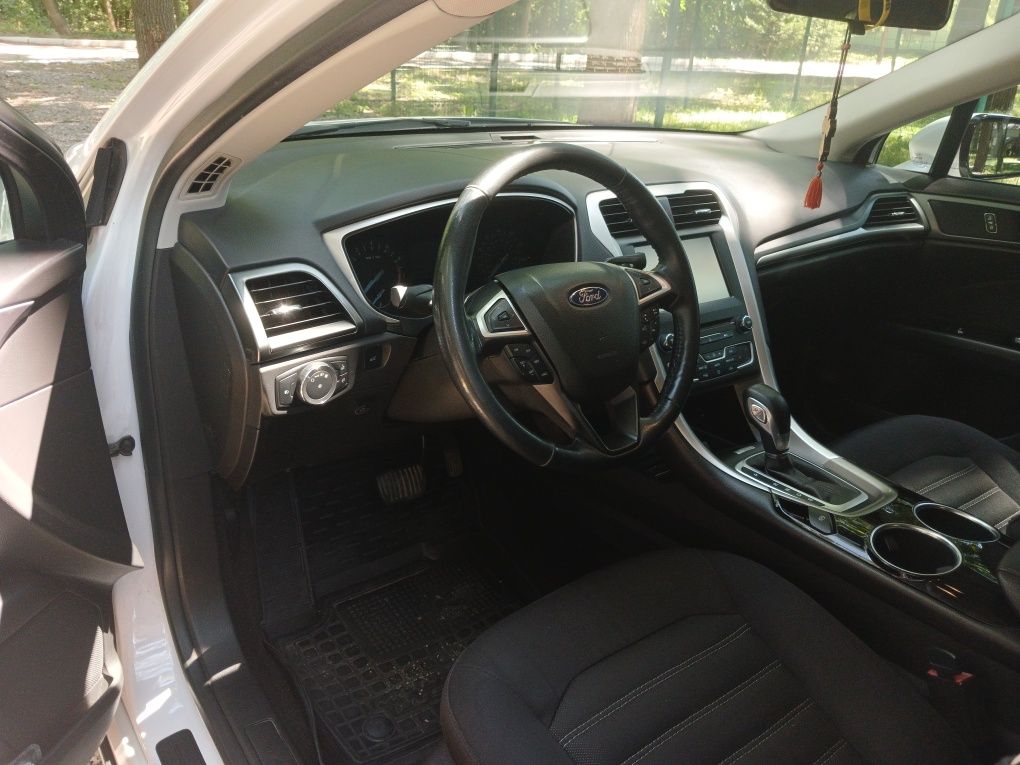 Продам Ford Fusion