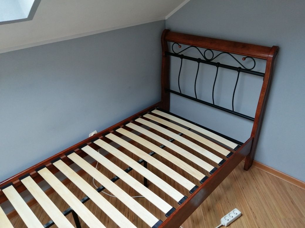 Łóżko drewno-metal 200x90