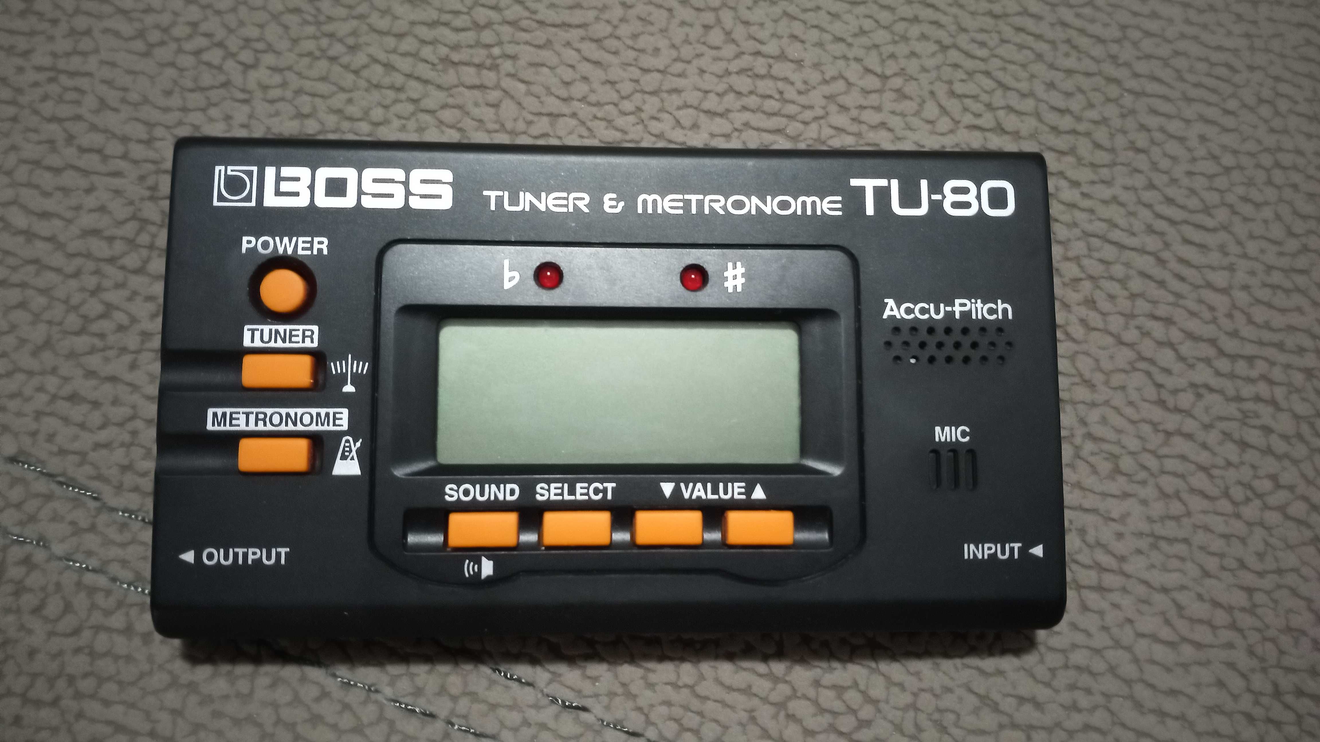 TU - 80 Tuner e Metronome