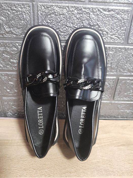 Черевики для дівчини. Loretta