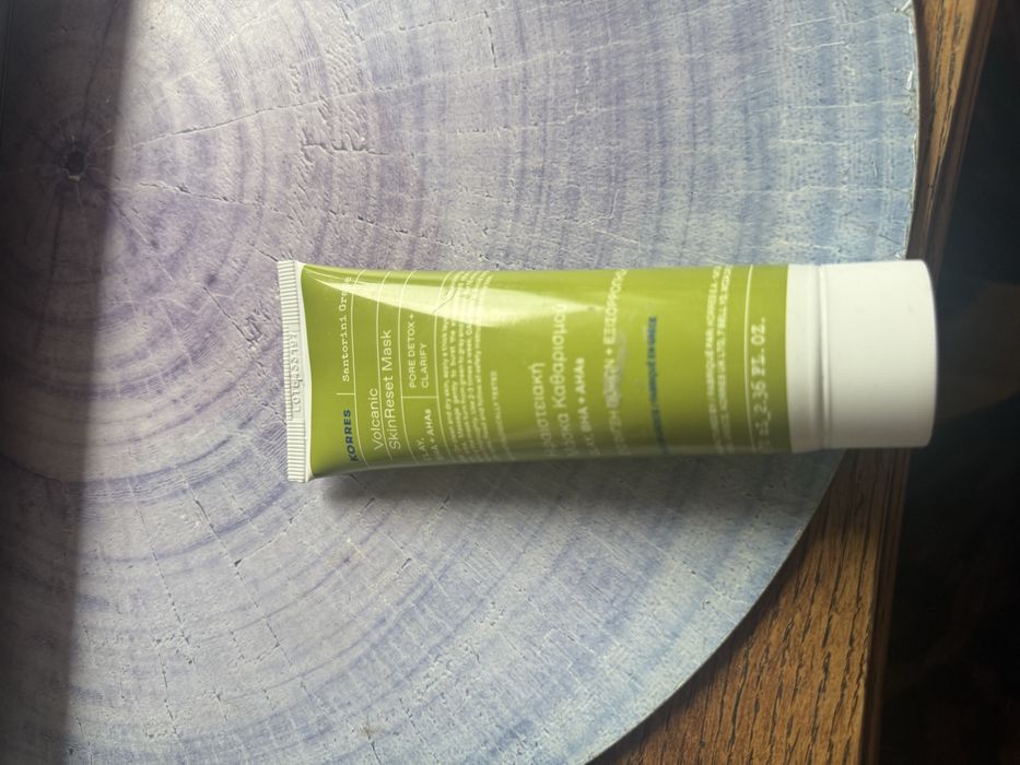 Korres Santorini Grape Oczyszczająco-wygłądzająca maska do twarzy