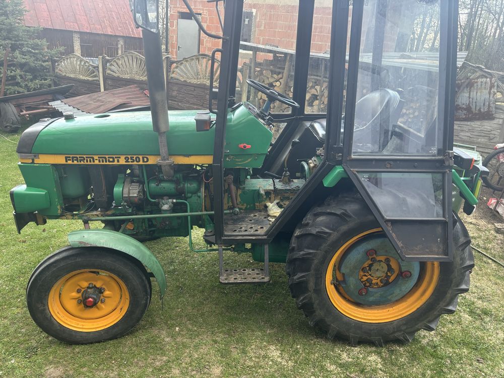Farm mot 250d c330