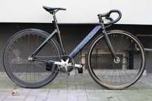 Rower torowy ostre koło Aventon MATARO 49