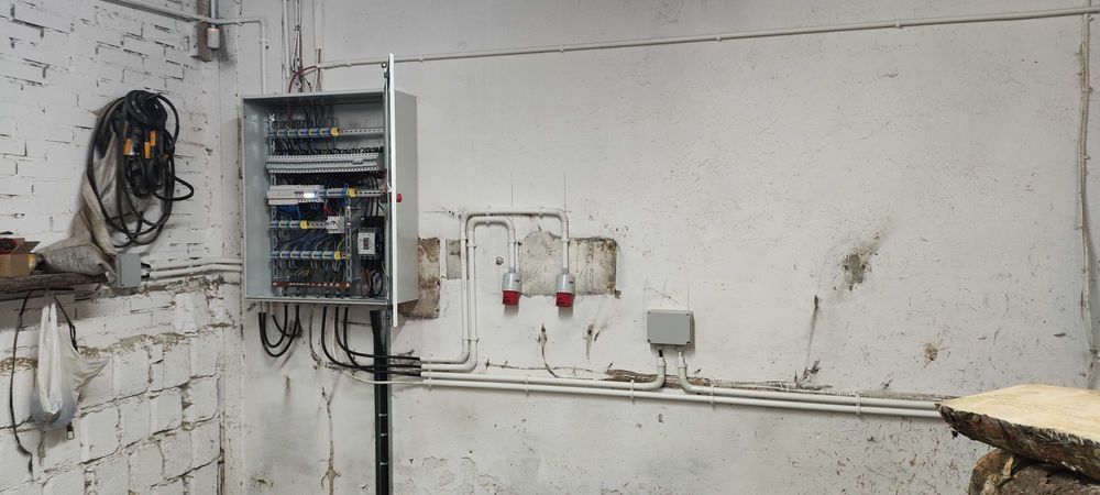 Usługi elektryczne Elektryk