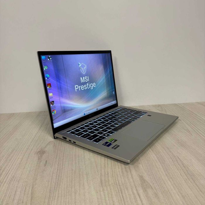 MSI Prestige 14 H B13UCX  i9-13900H 32GB SSD 512GB RTX 2050