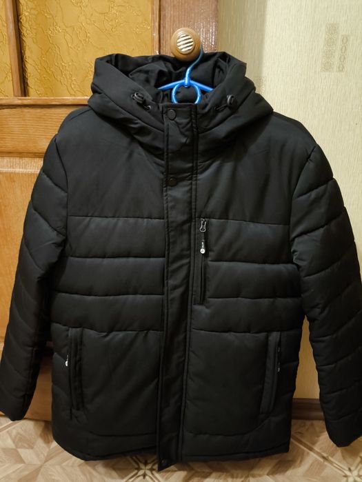 Чоловіча зимова куртка