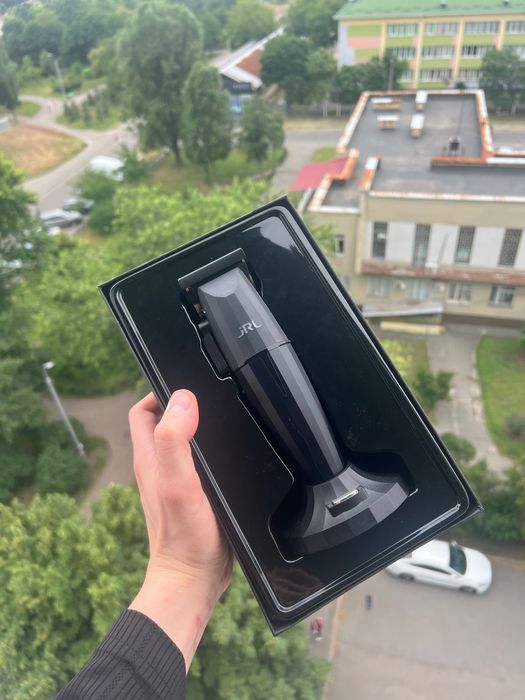 Професійна машинка для стрижки JRL ONYX