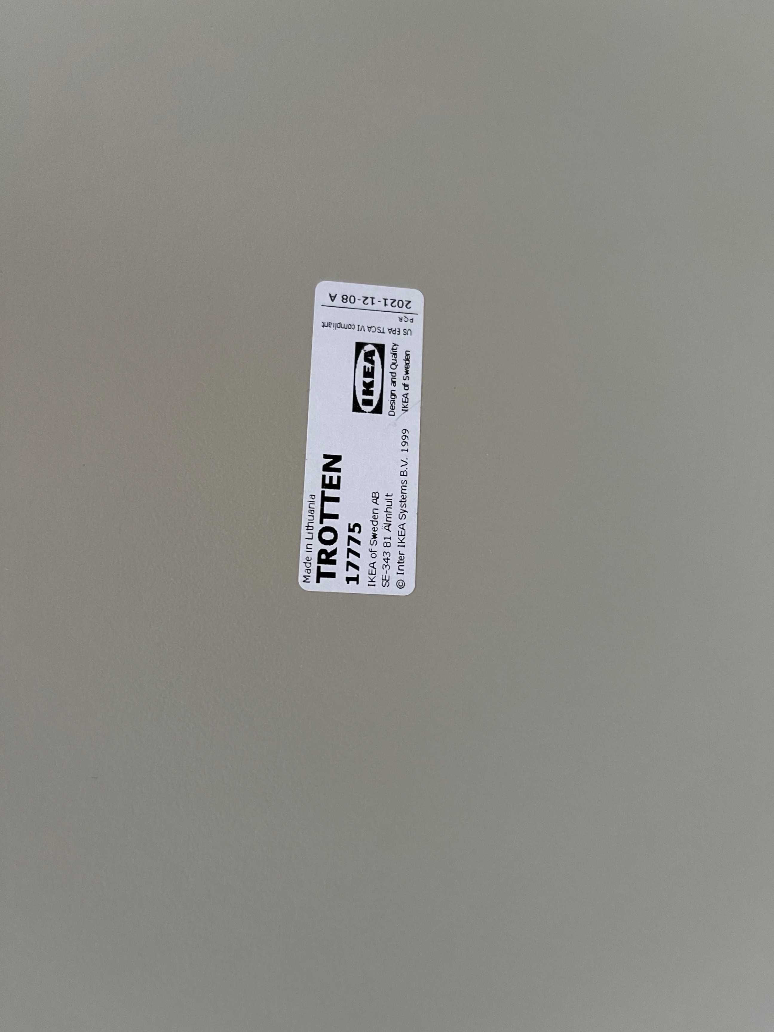 TROTTEN mesa IKEA 160x80 cm [Usado]