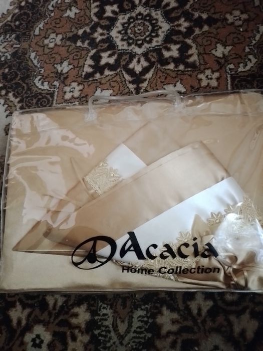 Продам новий двуспальний комплект  постільної білизни