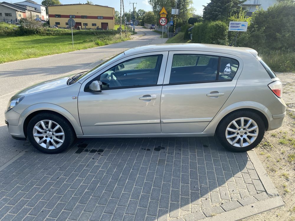 Opel Astra H 1.8 b