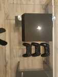 PS 4 1tb PRO 2 pady.