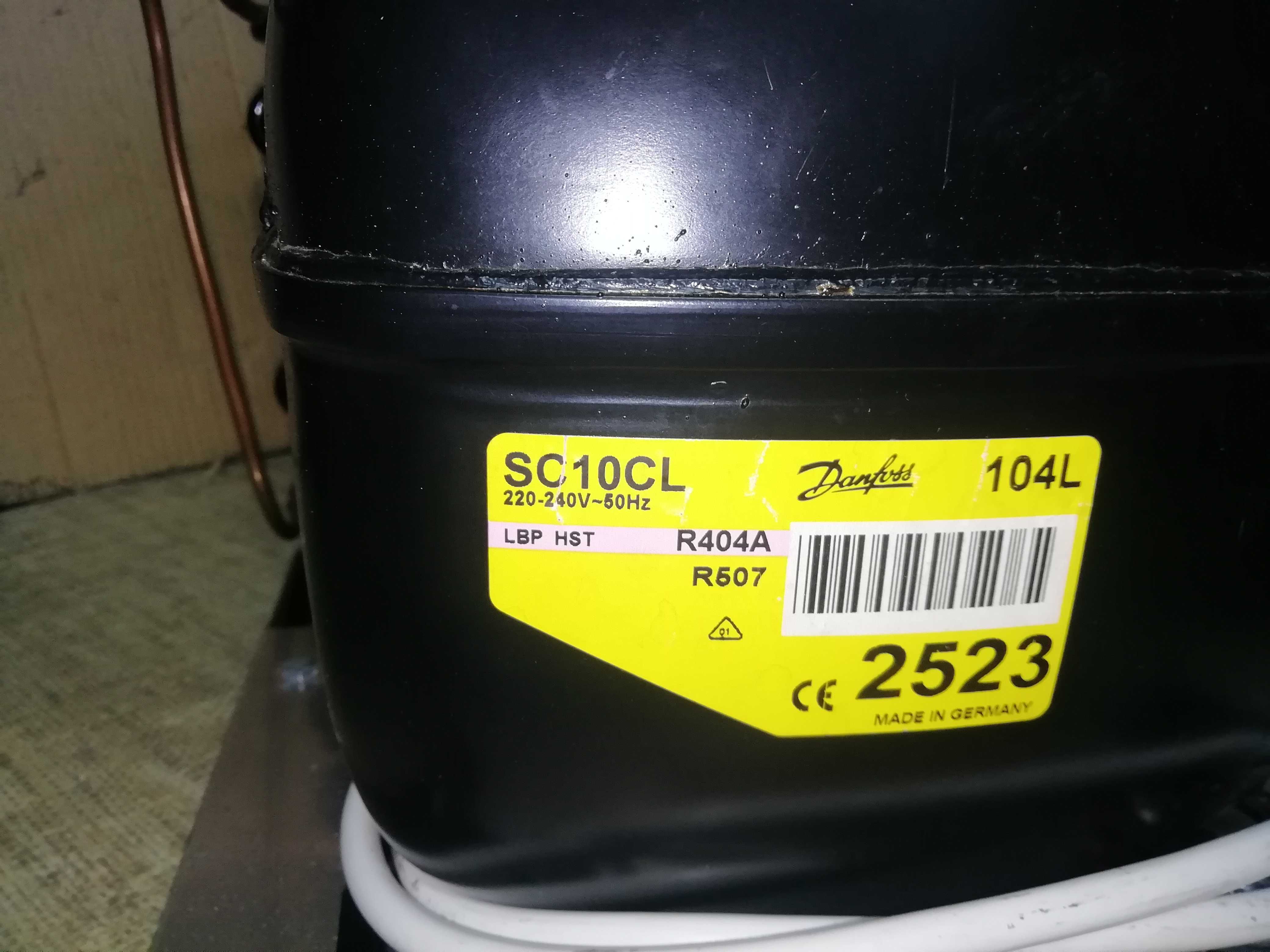 Sprężarka Danfoss SC10CL ze skraplaczem