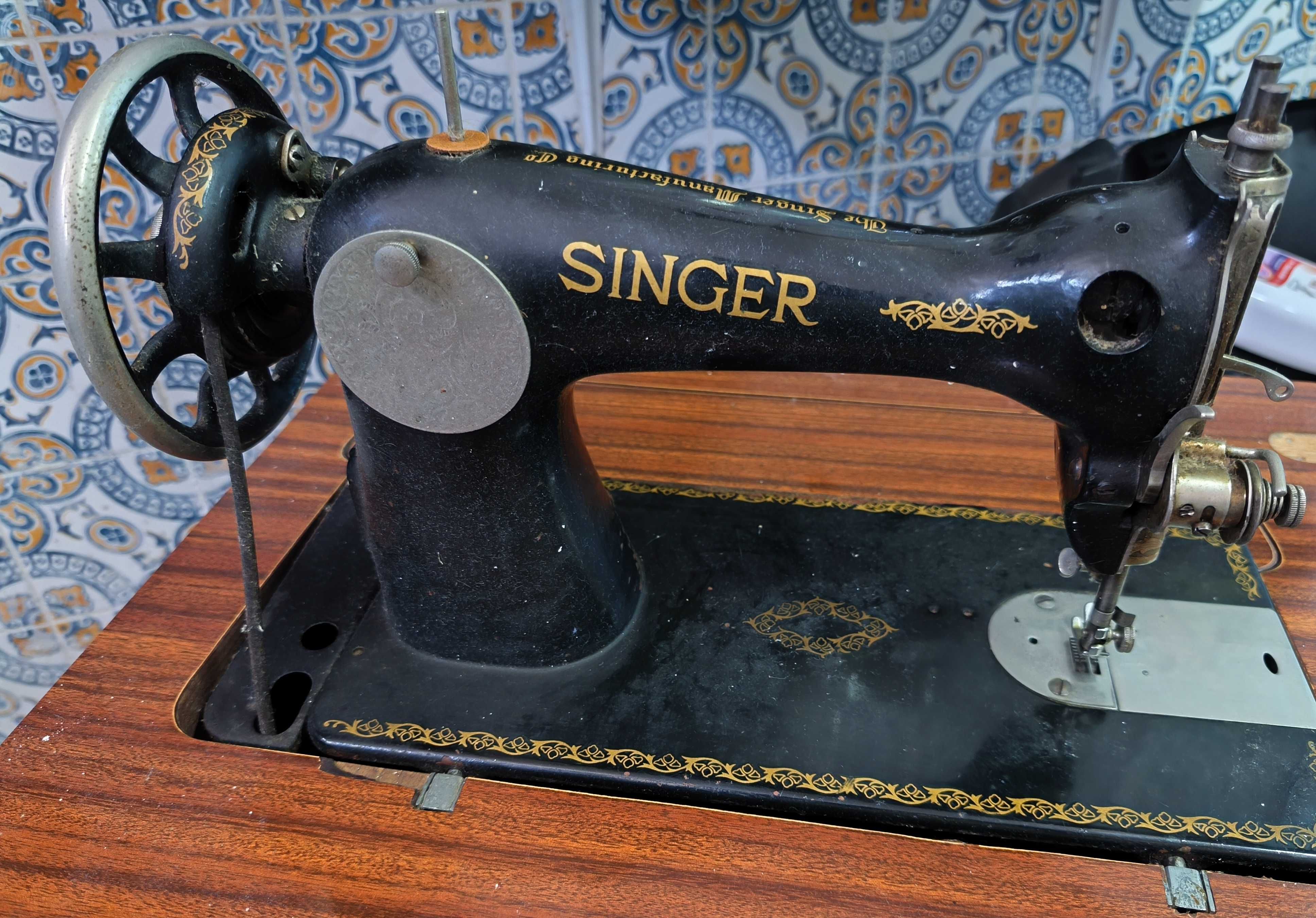 Máquina costura Singer