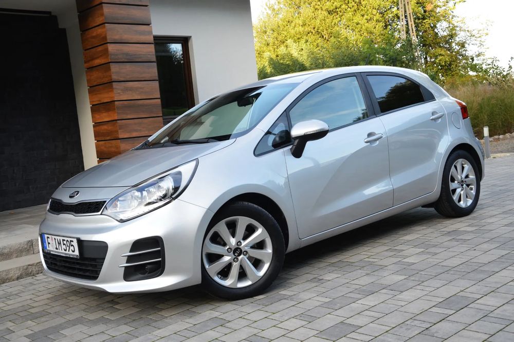 Kia Rio 1.2 Benzyna_MPI_Bogato_Wyposażona_NAVI_Kamera_Podgrzewana_Kierownica