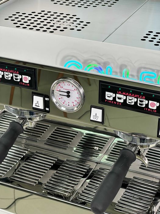 Профессиональная кофемашина La Marzocco Linea AV 2 gr после ТО