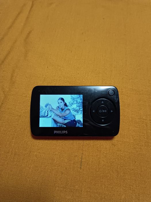 МП 3 плеер Philips GoGear 4 gb.