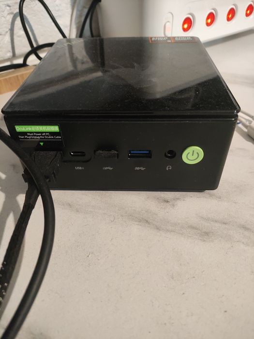 MiniPC gmktec k11, oculink!