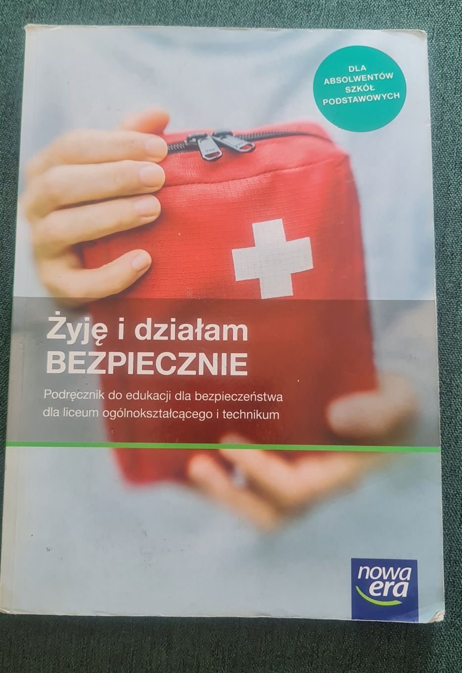 Żyję i działam bezpiecznie. Podręcznik do EDB