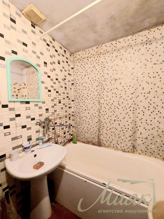 До продажу пропонується 1 кімнатна квартира по вул.С.Синенка