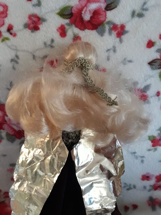 Kultowa BARBIE  PETRA/ w  sukni aksamitnej -strój anioła.RETRO lata 90