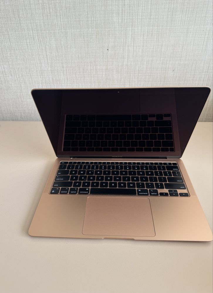 Mcbook air M1 2020
