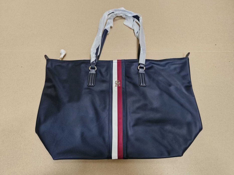 Paleta z torebkami marki PREMIUM Oryginalne zwroty konsumenckie