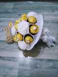 Bukiet z Ferrero Rocher Pierwsza Komunia