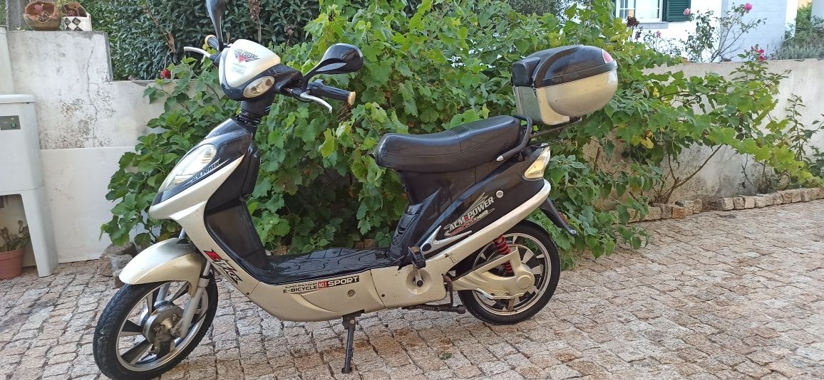 Moto eléctrica para venda