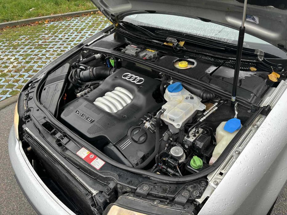 Audi A4 B6 2.4 Benzyna + LPG 270,000 km przebieg 1 właściciel w Polsce