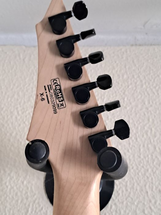 Guitarra elétrica Cort X6